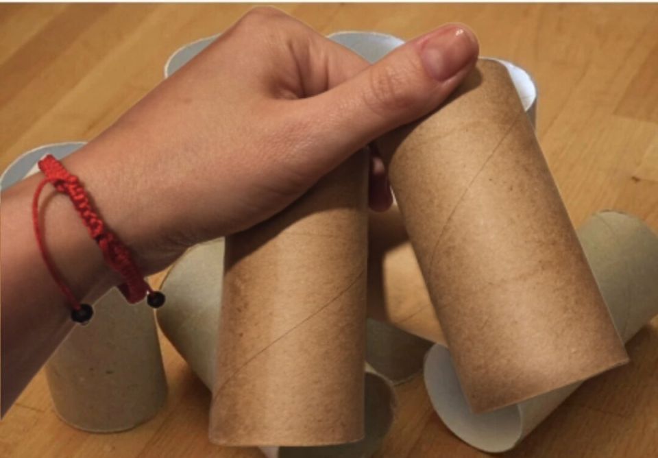 Творите чудеса из обычных втулок: простые идеи для креативных поделок