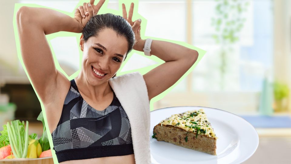 Без моркови и майонеза: такой необычный печеночный торт можно даже стройняшкам