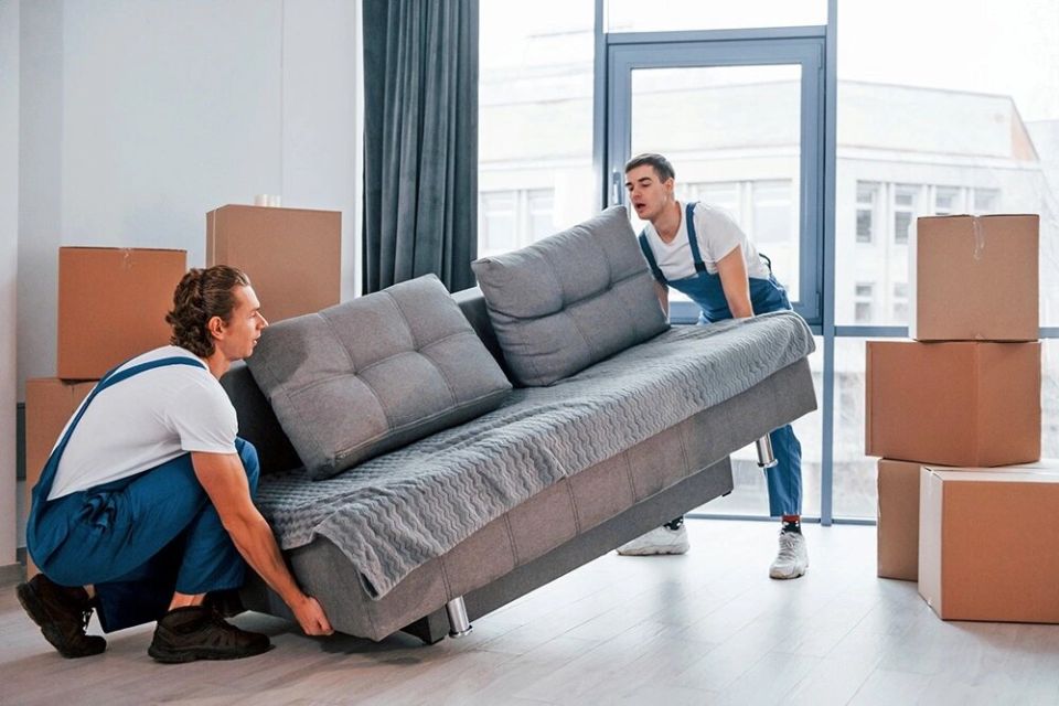 Как вернуть диван в 2025 году: законы и рекомендации для российских потребителей