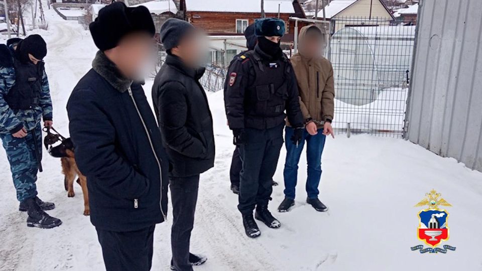 В Барнауле осудят членов этнической криминальной группы, причастных к сбыту наркотиков в ряде регионов России