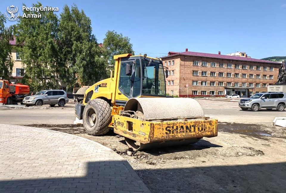 По нацпроекту «Инфраструктура для жизни» в Горно-Алтайске в этом году отремонтируют более девяти километров дорожного полотна