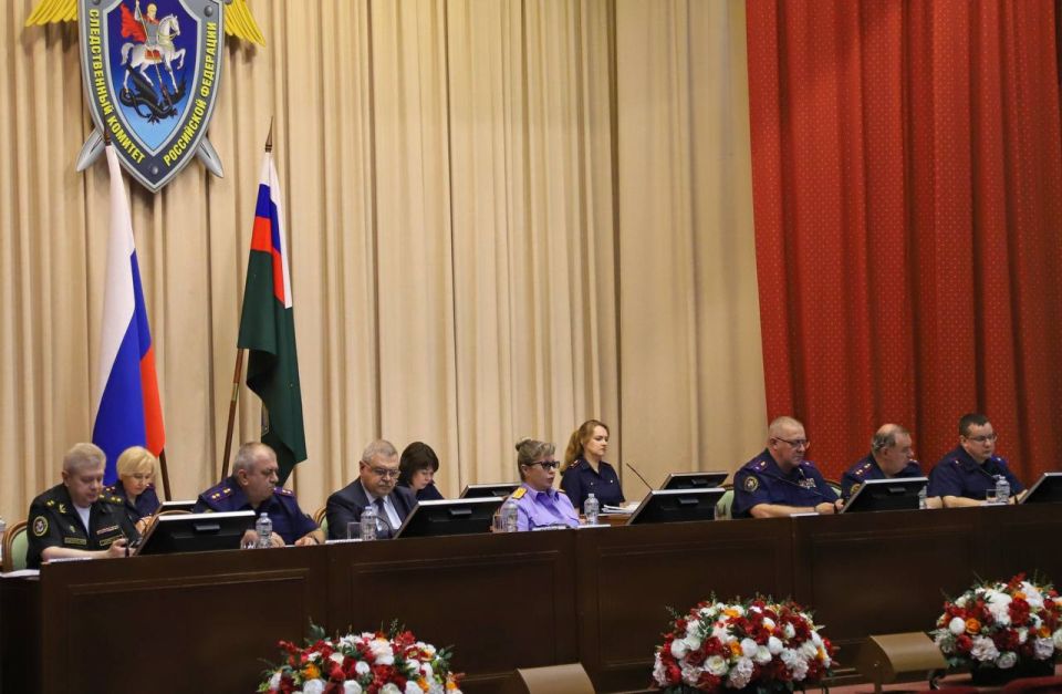 Председатель СК России провел в режиме ВКС оперативное совещание по вопросам расследования резонансных преступлений