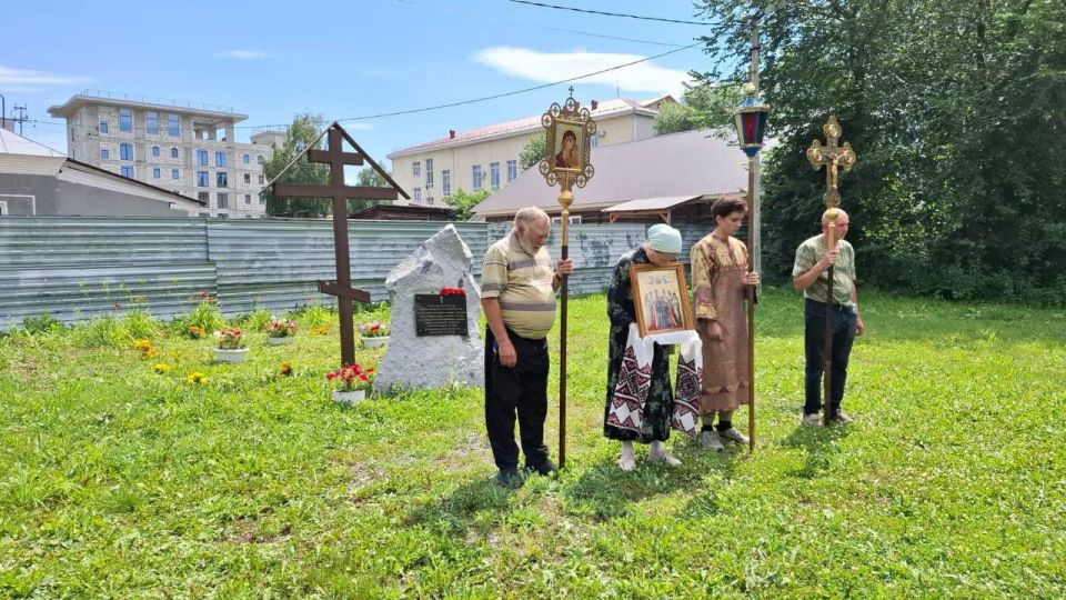 Крестный ход, посвященный памяти святых Царственных страстотерпцев, прошел в Горно-Алтайске