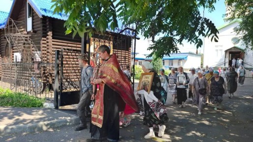 Крестный ход, посвященный памяти святых Царственных страстотерпцев, прошел в Горно-Алтайске