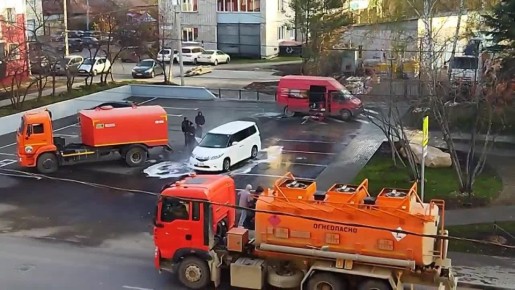 Автомойка для избранных открылась в центре города ;)
