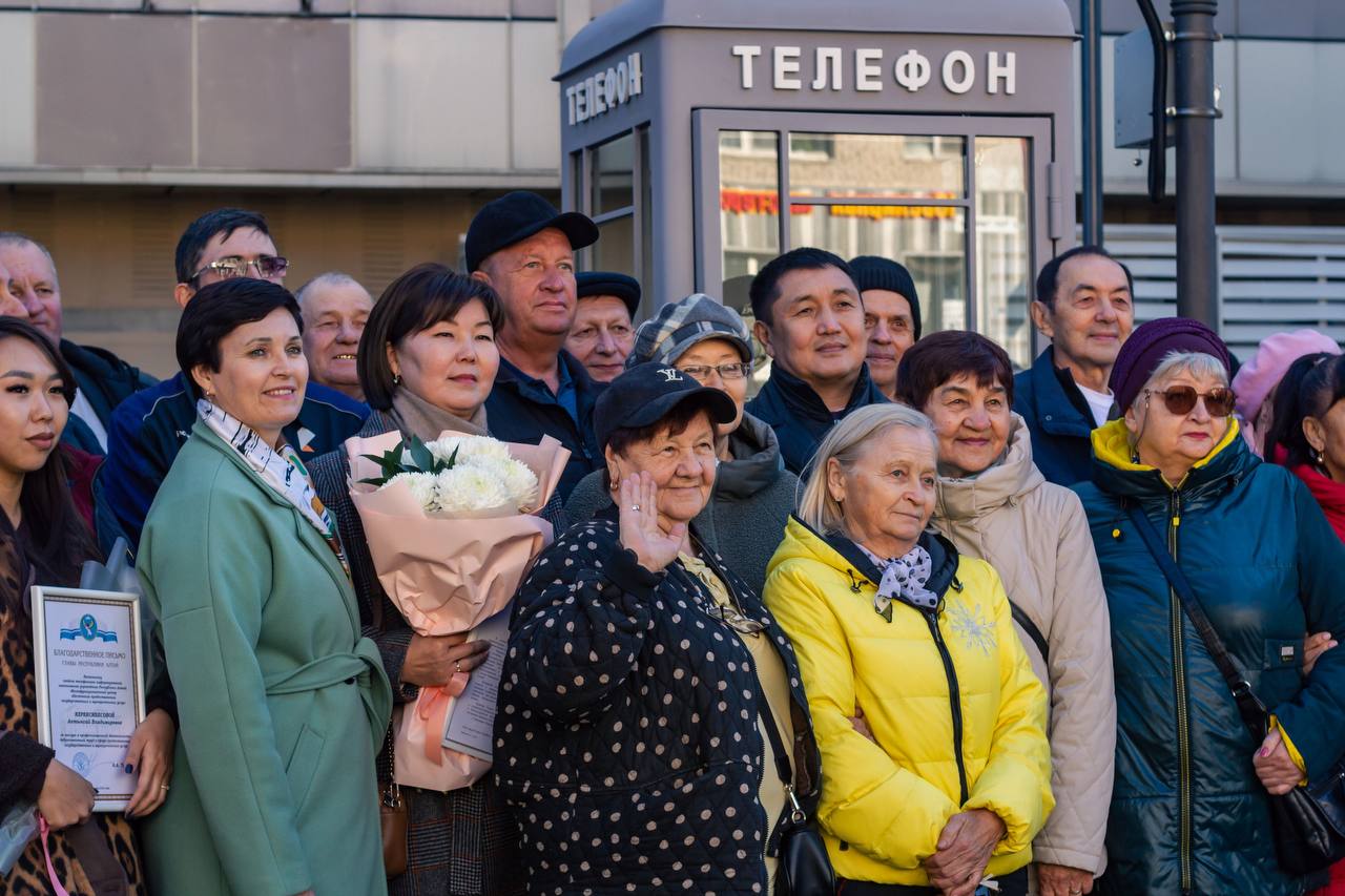 Больше фотографий с открытия Сквера связистов вы найдёте здесь: Больше фотографий с открытия Сквера связистов вы найдёте здесь: