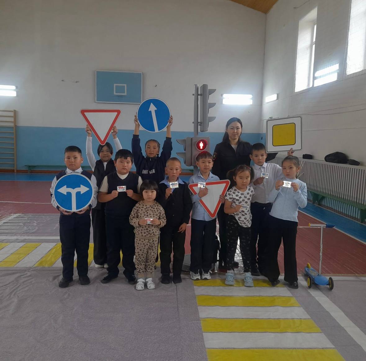 Акция «Невидимый пешеход 04» прошла в Хабаровской начальной школе Онгудайского района