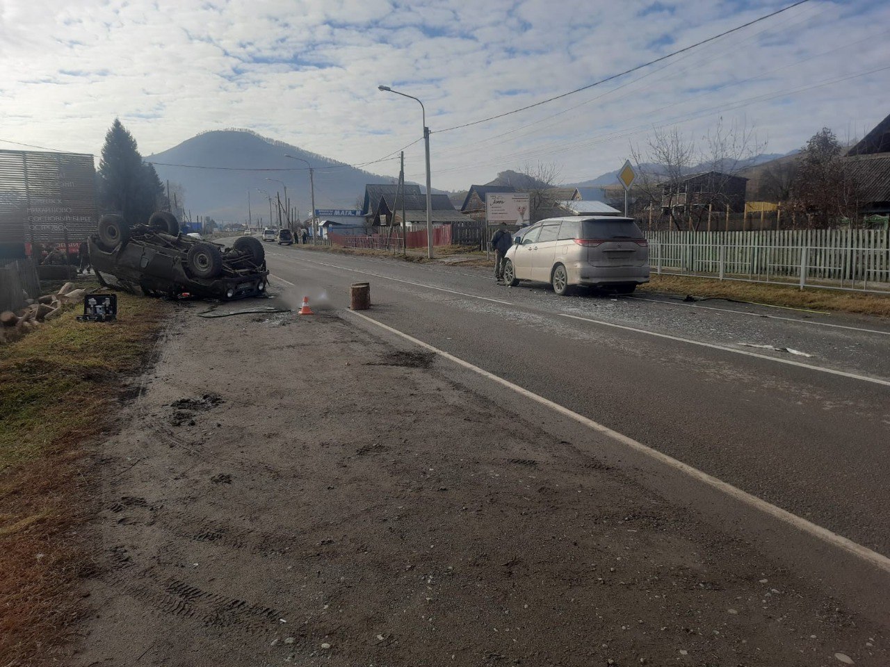 В Шебалинском районе в результате столкновения двух автомобилей погиб пассажир В Шебалинском районе в результате столкновения двух автомобилей погиб пассажир