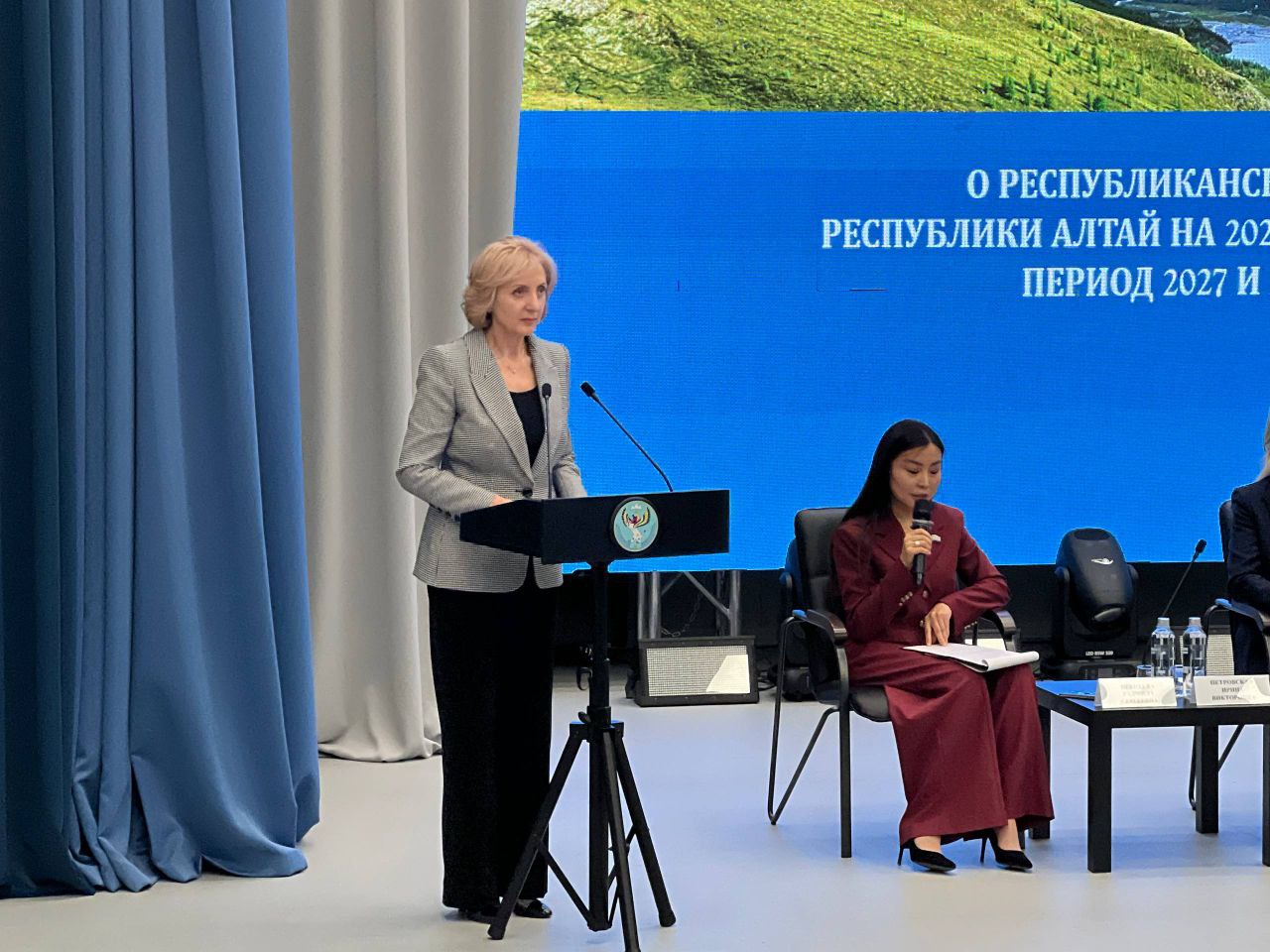 В Центре культурного развития проходят публичные слушания, посвященные параметрам республиканского бюджета на предстоящий трехлетний период В Центре культурного развития проходят публичные слушания, посвященные параметрам республиканского бюджета на предстоящий трехлетний период