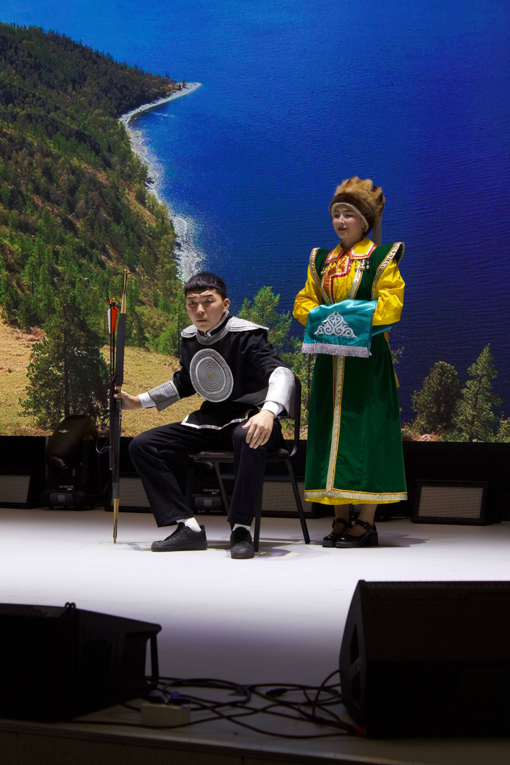 Сегодня в стенах Центра развития культуры состоялся захватывающий «Алтай КВН», собравший самые яркие таланты образовательных учреждений Горно-Алтайска! Сегодня в стенах Центра развития культуры состоялся захватывающий «Алтай КВН», собравший самые яркие таланты образовательных учреждений Горно-Алтайска!