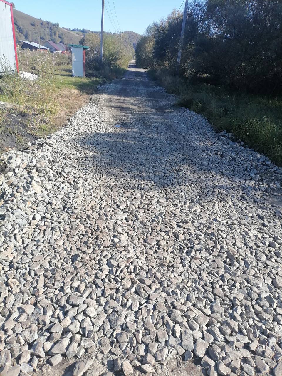 В результате вмешательства прокуратуры Майминского района в с. Кызыл-Озек отремонтирована дорога