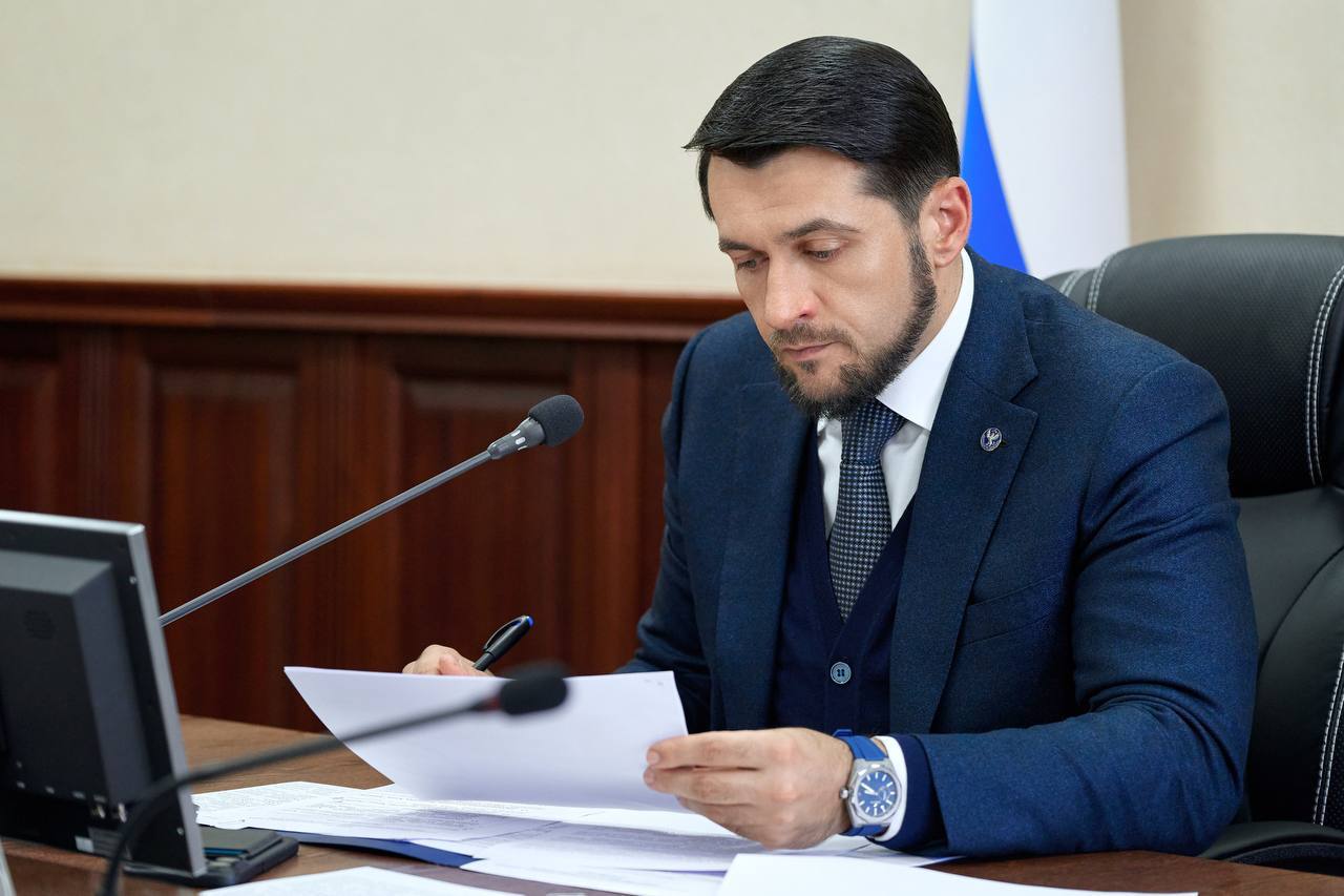 Александр Прокопьев: Сверили часы по ходу реализации государственных программ в Республике Алтай Александр Прокопьев: Сверили часы по ходу реализации государственных программ в Республике Алтай