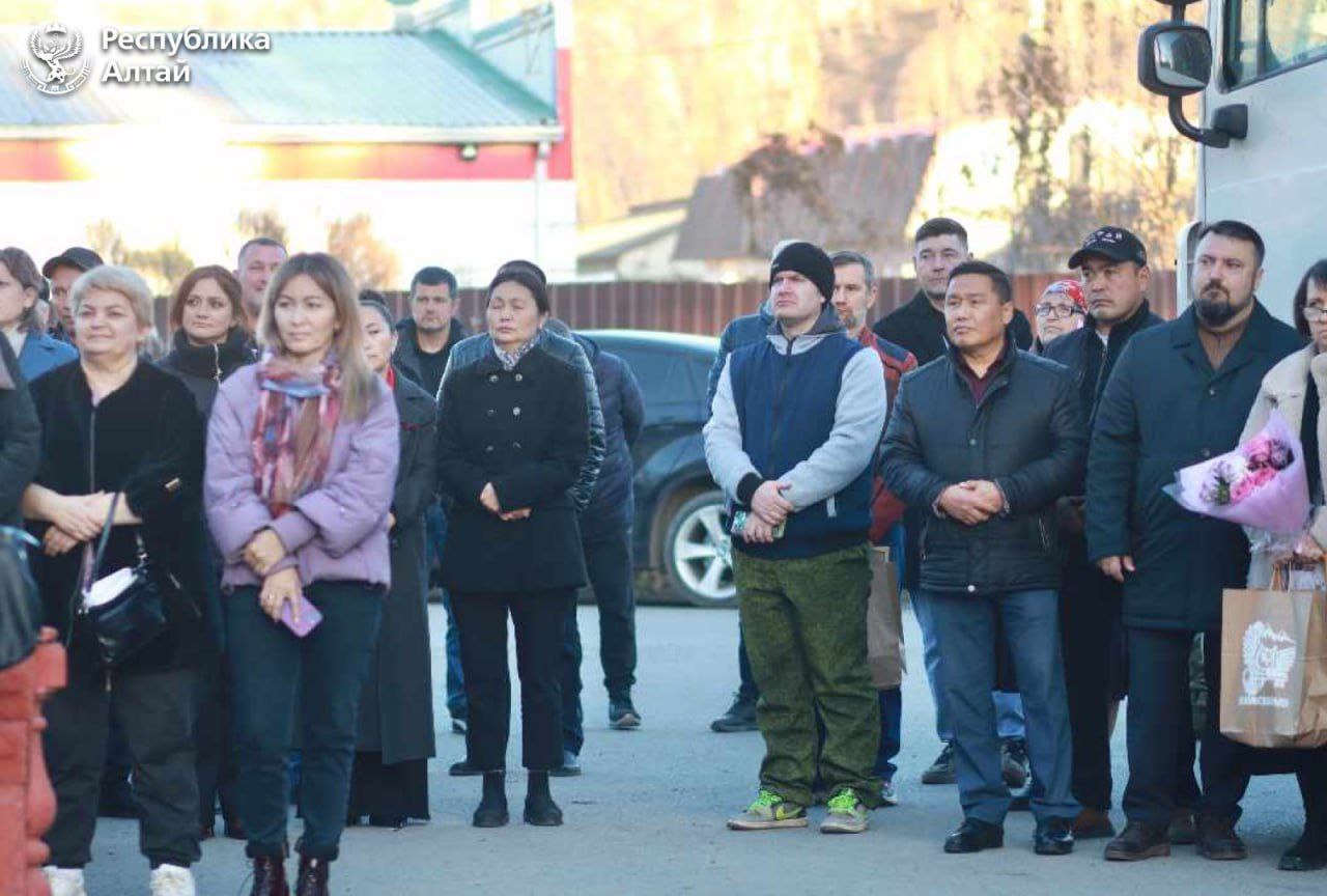 Ольга Сафронова: Очередной гуманитарный конвой из семи фур отправился в зону СВО Ольга Сафронова: Очередной гуманитарный конвой из семи фур отправился в зону СВО