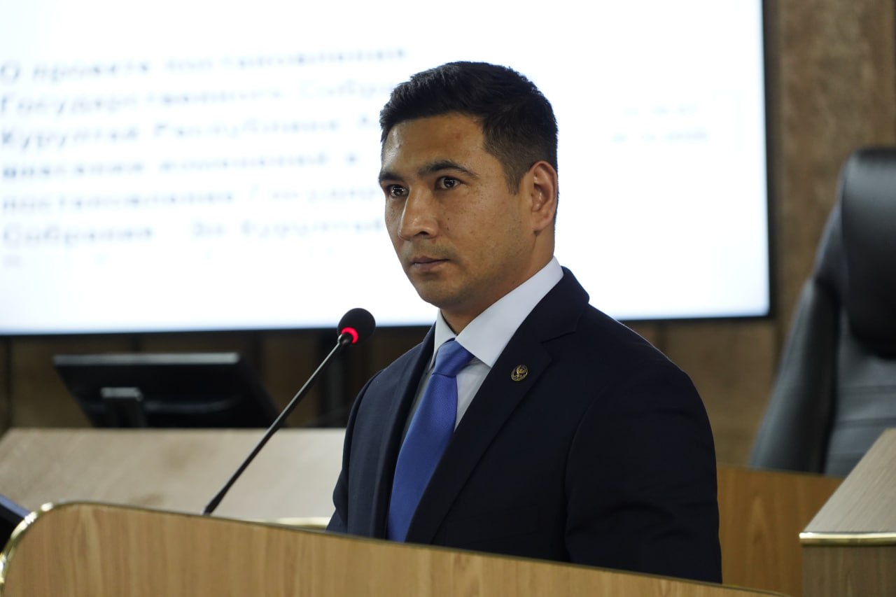 Состоялась десятая сессия Госсобрания – Эл Курултай восьмого созыва Состоялась десятая сессия Госсобрания – Эл Курултай восьмого созыва