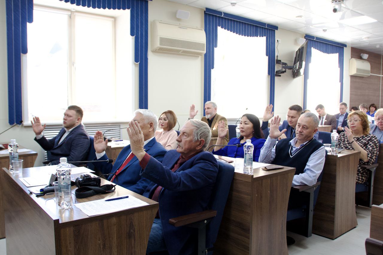 Ольга Сафронова: В последний день октября в Горно-Алтайске прошла сессия городского Совета депутатов Ольга Сафронова: В последний день октября в Горно-Алтайске прошла сессия городского Совета депутатов