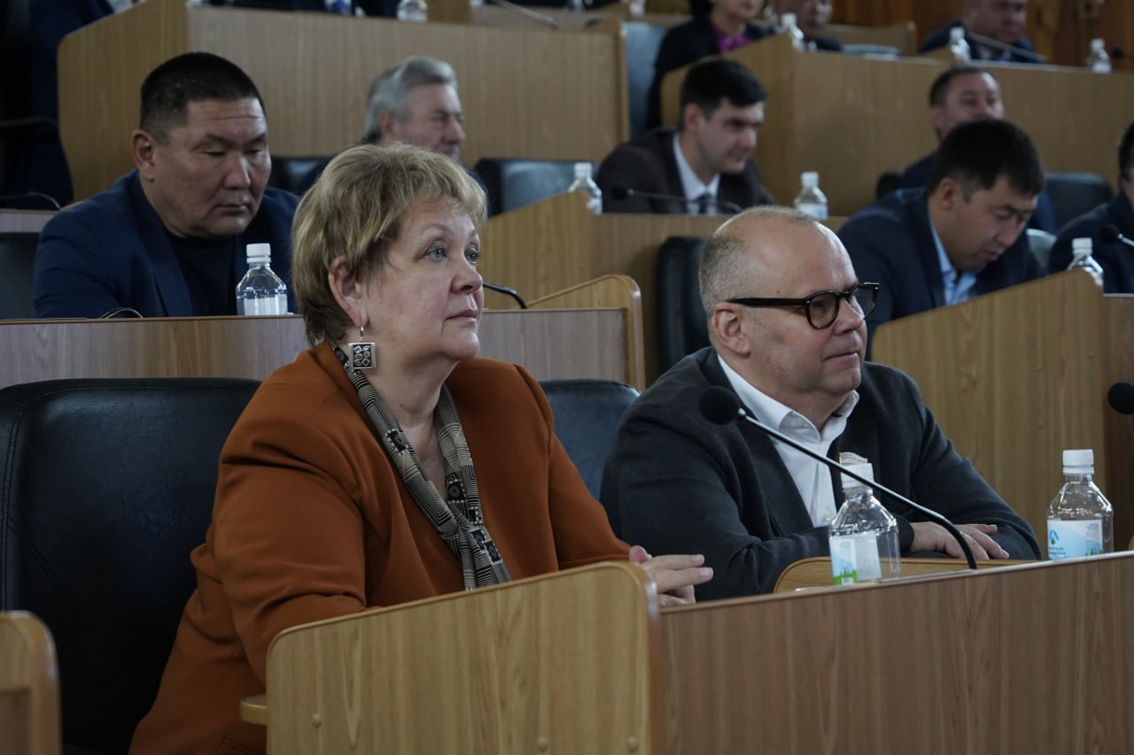 Состоялась десятая сессия Госсобрания – Эл Курултай восьмого созыва Состоялась десятая сессия Госсобрания – Эл Курултай восьмого созыва