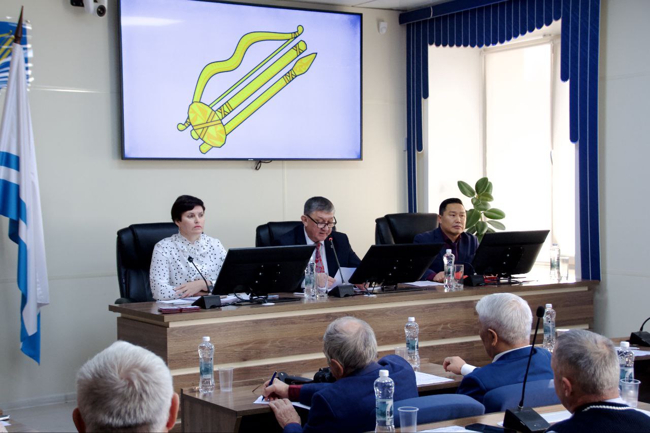 Ольга Сафронова: В последний день октября в Горно-Алтайске прошла сессия городского Совета депутатов Ольга Сафронова: В последний день октября в Горно-Алтайске прошла сессия городского Совета депутатов