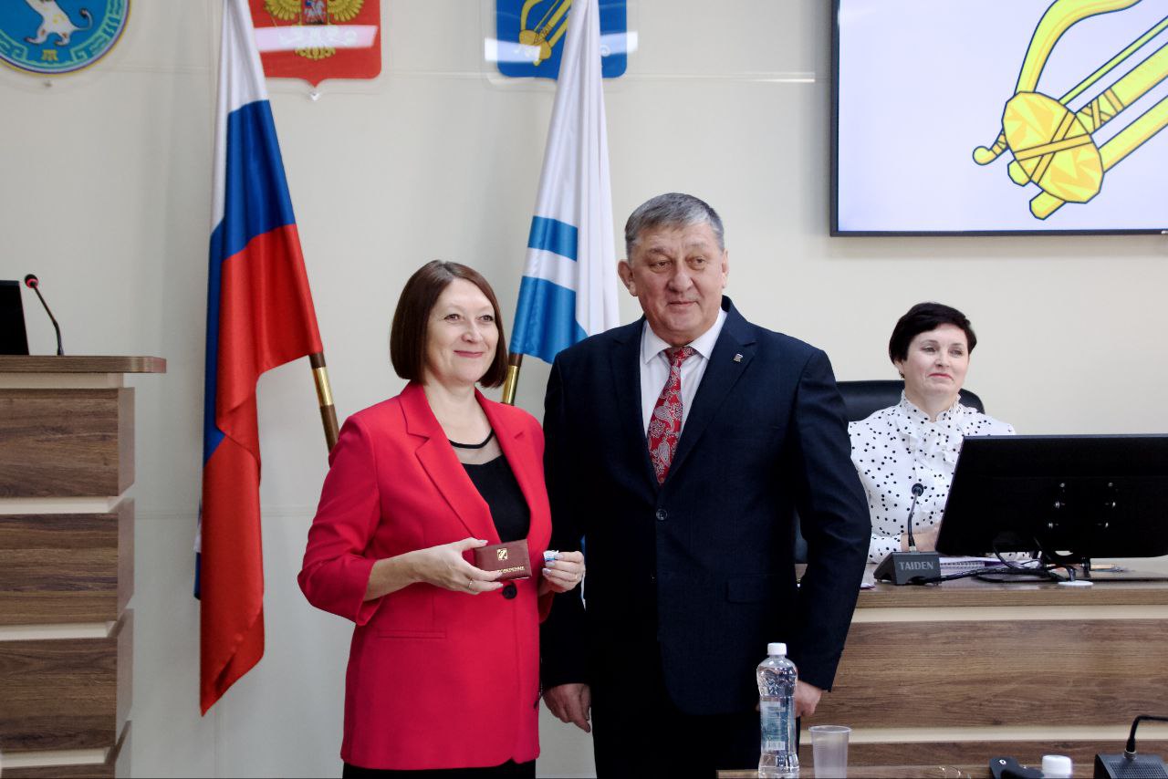 Ольга Сафронова: В последний день октября в Горно-Алтайске прошла сессия городского Совета депутатов Ольга Сафронова: В последний день октября в Горно-Алтайске прошла сессия городского Совета депутатов