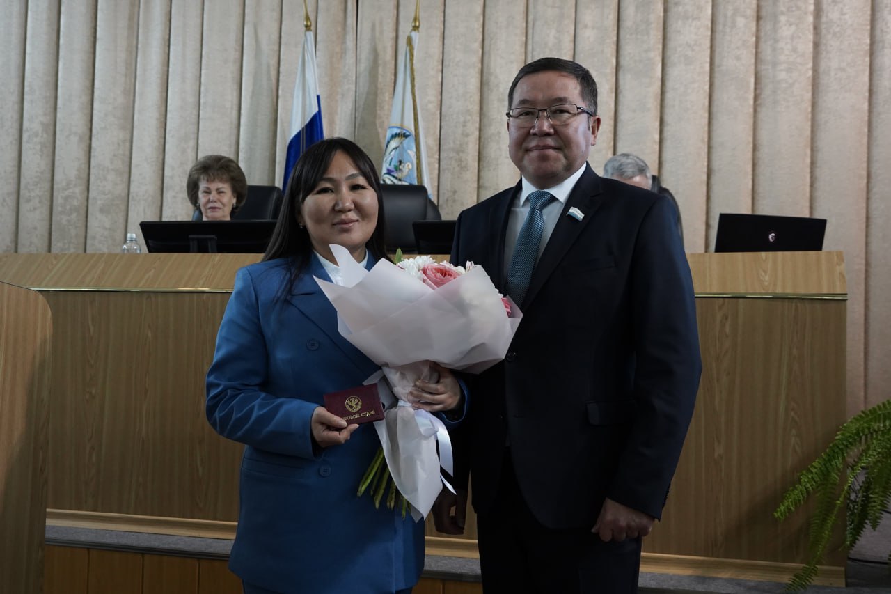 Состоялась десятая сессия Госсобрания – Эл Курултай восьмого созыва Состоялась десятая сессия Госсобрания – Эл Курултай восьмого созыва