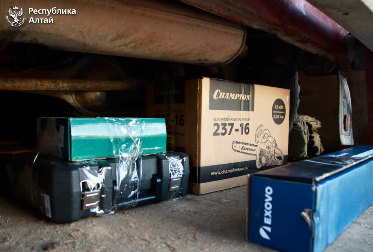 Гуманитарный конвой из семи фур отправили сегодня, 31 октября, из Республики Алтай в зону специальной военной операции Гуманитарный конвой из семи фур отправили сегодня, 31 октября, из Республики Алтай в зону специальной военной операции