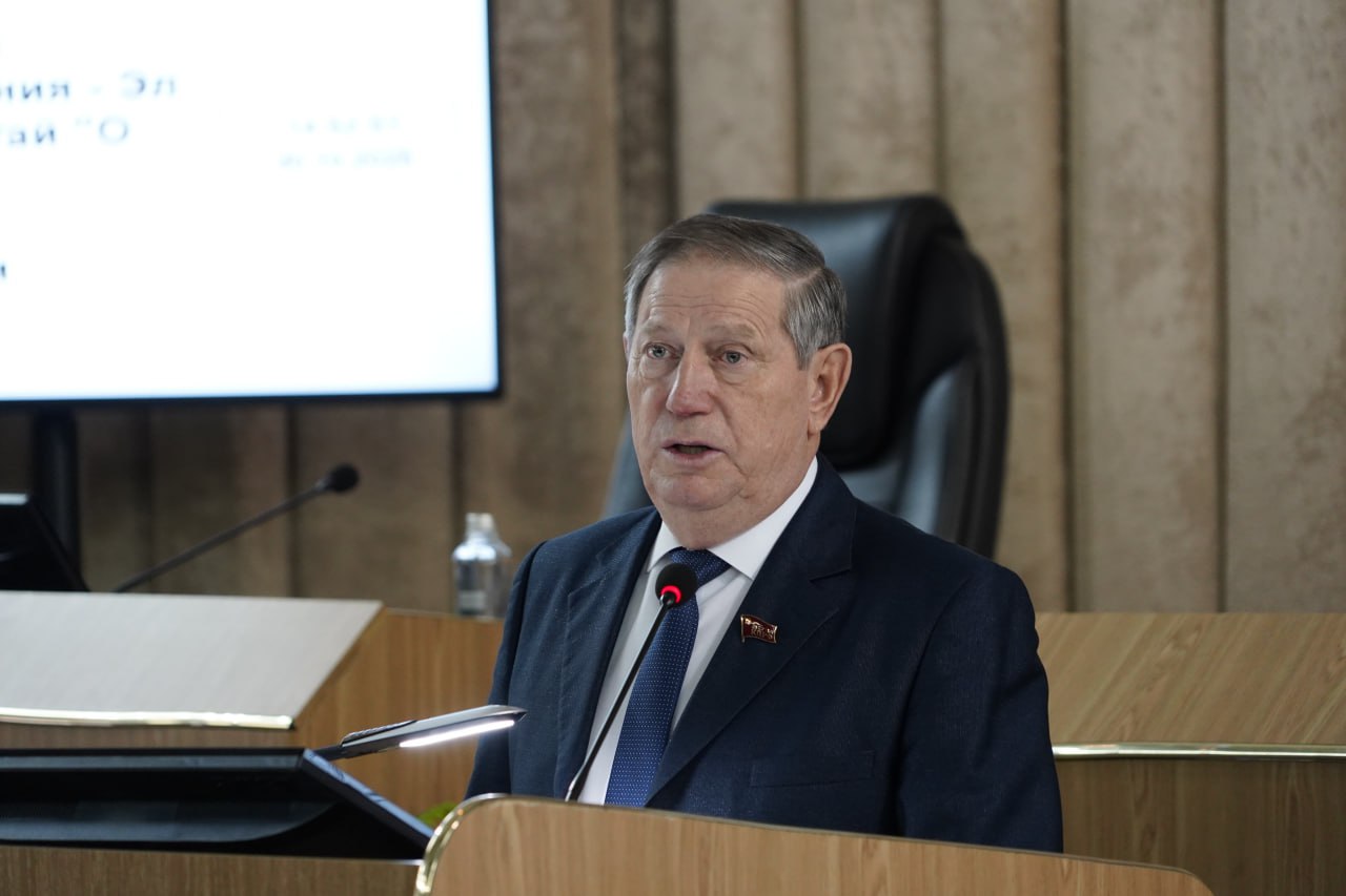 Состоялась десятая сессия Госсобрания – Эл Курултай восьмого созыва Состоялась десятая сессия Госсобрания – Эл Курултай восьмого созыва