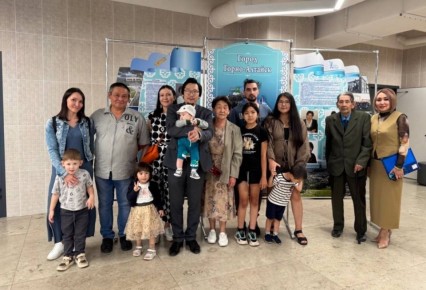 Сегодня для Горно-Алтайска произошёл поистине знаковый момент — нашей средней школе №7 официально присвоено имя её первого директора, Заслуженного учителя РФ и отличника народного просвещения Юлии Григорьевны Сакашевой