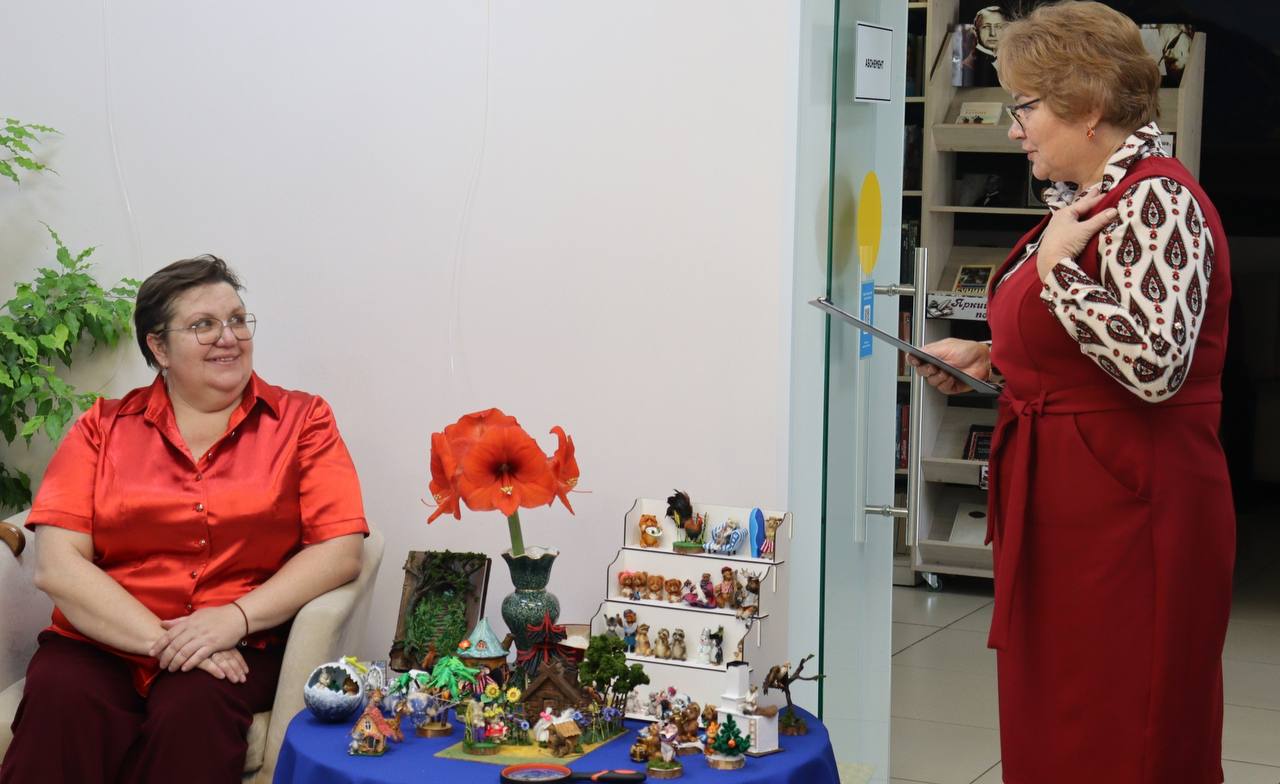 В Майме открылась выставка уникальных авторских игрушек В Майме открылась выставка уникальных авторских игрушек