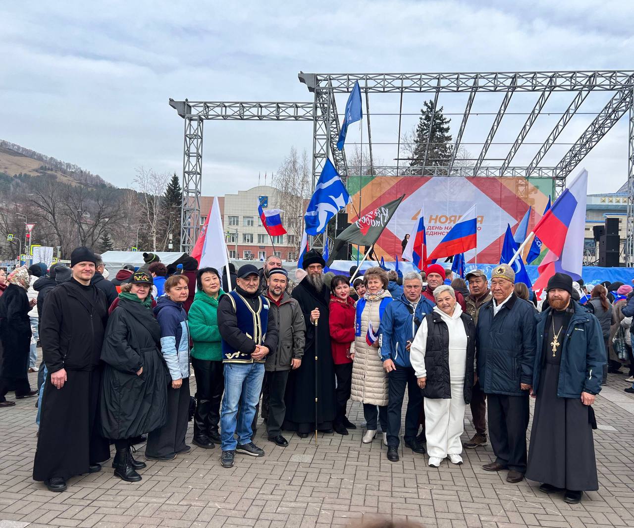 Дорогие земляки, друзья! Кндл jерлештер! Дорогие земляки, друзья! Кндл jерлештер!