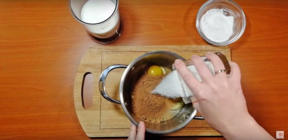 Нежный десерт без выпечки "Невесомый": идеальное угощение для любого случая