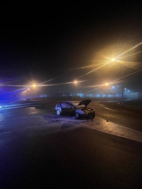 В Майминском районе нетрезвый водитель без прав въехал в бордюрный камень