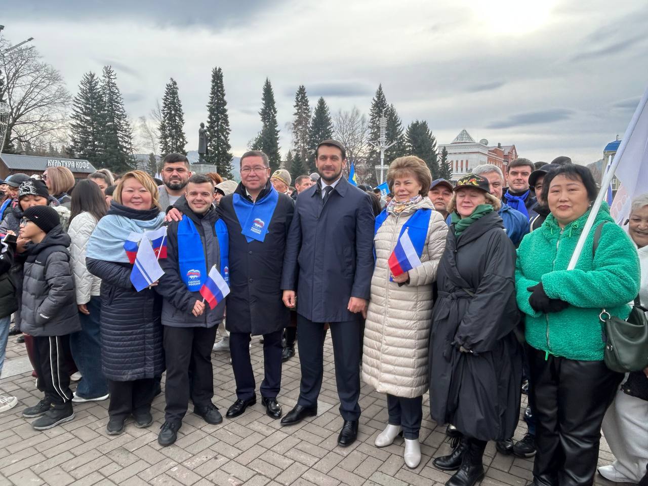 Дорогие земляки, друзья! Кндл jерлештер! Дорогие земляки, друзья! Кндл jерлештер!