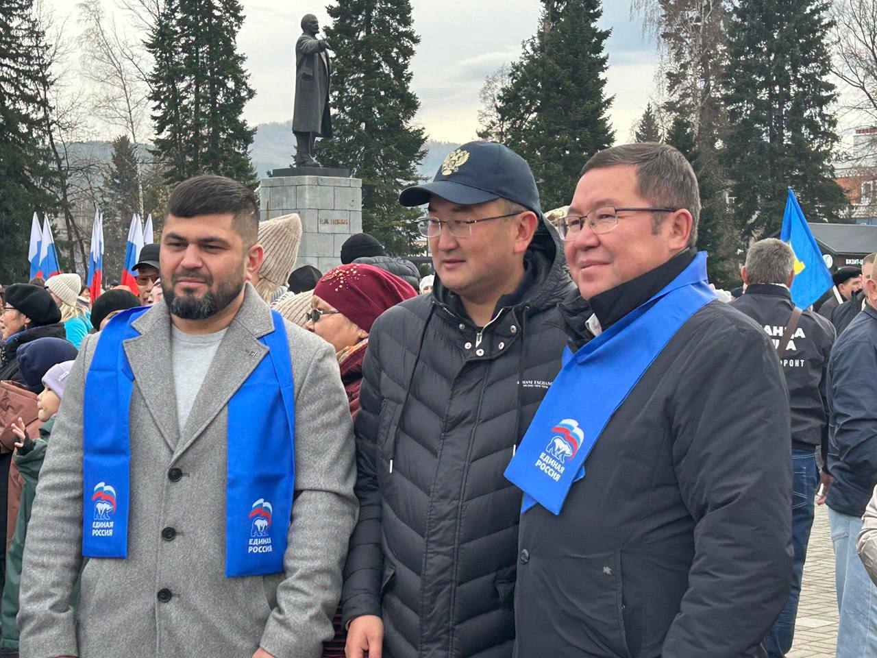 Дорогие земляки, друзья! Кндл jерлештер! Дорогие земляки, друзья! Кндл jерлештер!