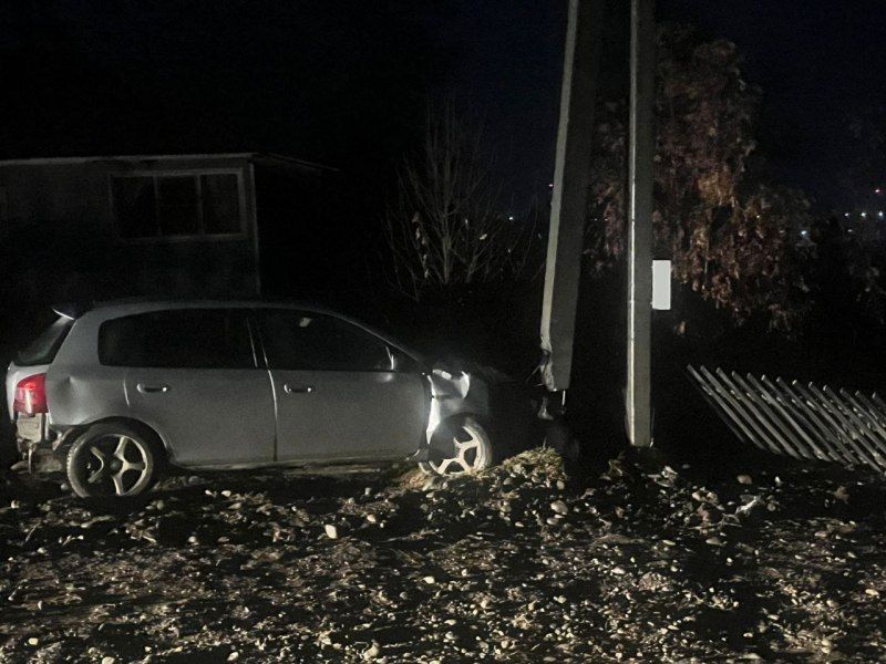 За прошедший день на дорогах республики произошло 2 ДТП, в результате которых пострадали 2 человека За прошедший день на дорогах республики произошло 2 ДТП, в результате которых пострадали 2 человека