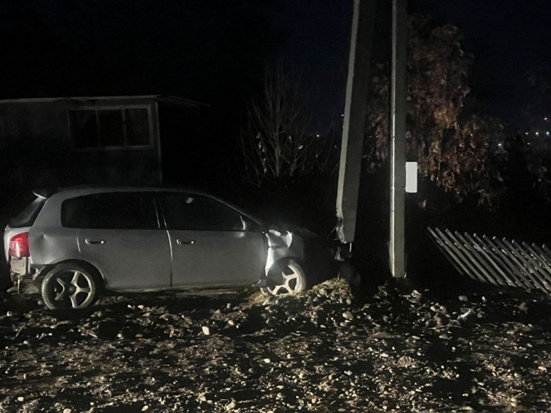 За прошедший день на дорогах республики произошло 2 ДТП, в результате которых пострадали 2 человека За прошедший день на дорогах республики произошло 2 ДТП, в результате которых пострадали 2 человека