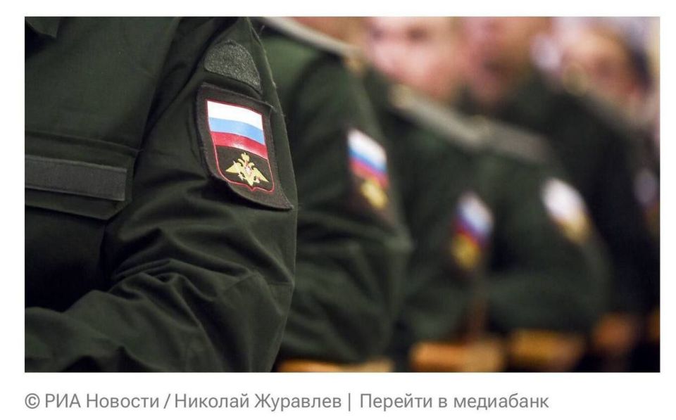 Владимир Путин подписал закон о круглогодичном призыве на военную службу