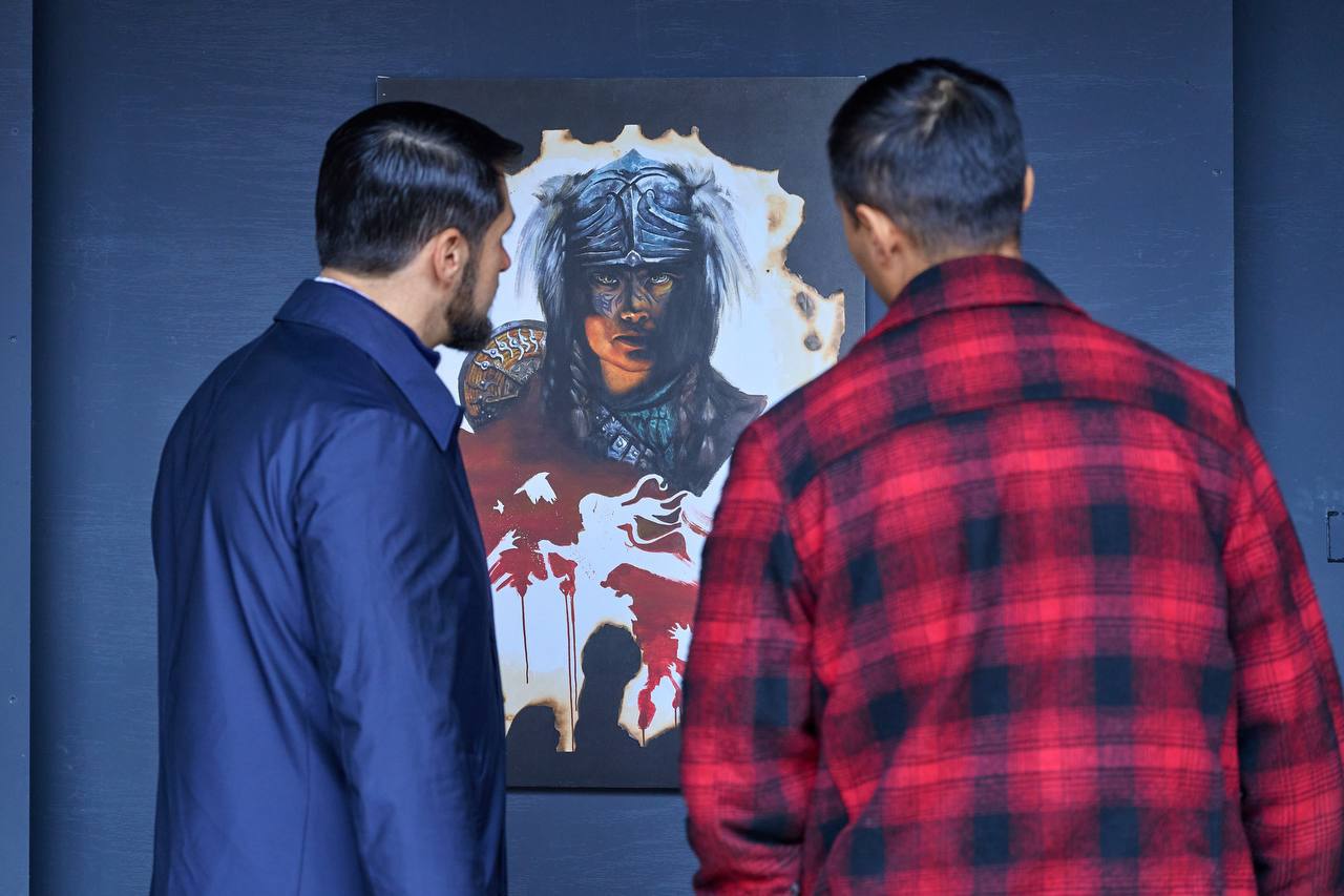 Александр Прокопьев: В культурном центре Республики Алтай галерее «Хан Алтай» встретился с нашим национальным художником Аржаном Ютеевым Александр Прокопьев: В культурном центре Республики Алтай галерее «Хан Алтай» встретился с нашим национальным художником Аржаном Ютеевым