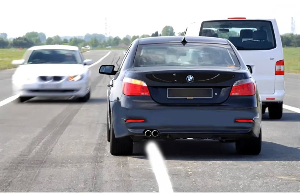 Штраф или жизнь? Всё о выезде на встречную полосу