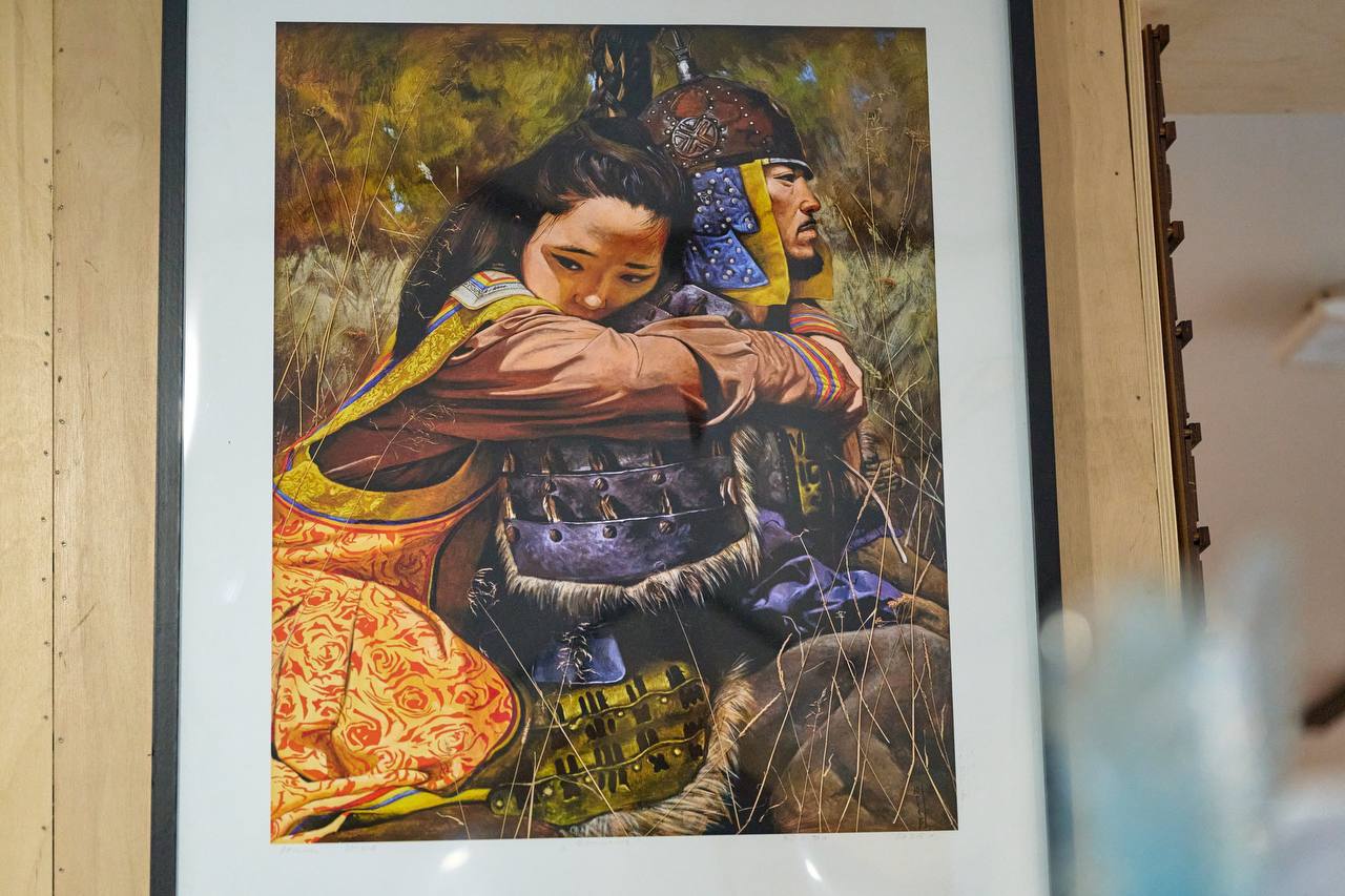 Александр Прокопьев: В культурном центре Республики Алтай галерее «Хан Алтай» встретился с нашим национальным художником Аржаном Ютеевым Александр Прокопьев: В культурном центре Республики Алтай галерее «Хан Алтай» встретился с нашим национальным художником Аржаном Ютеевым