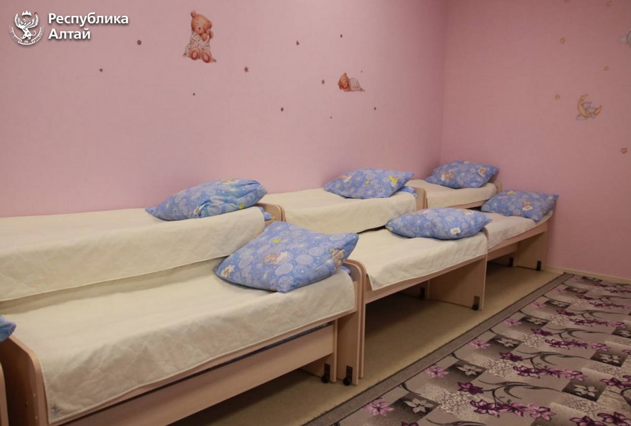 Глава Республики Алтай Андрей Турчак принял участие в открытии детского сада «Медвежонок» в Чемале Глава Республики Алтай Андрей Турчак принял участие в открытии детского сада «Медвежонок» в Чемале