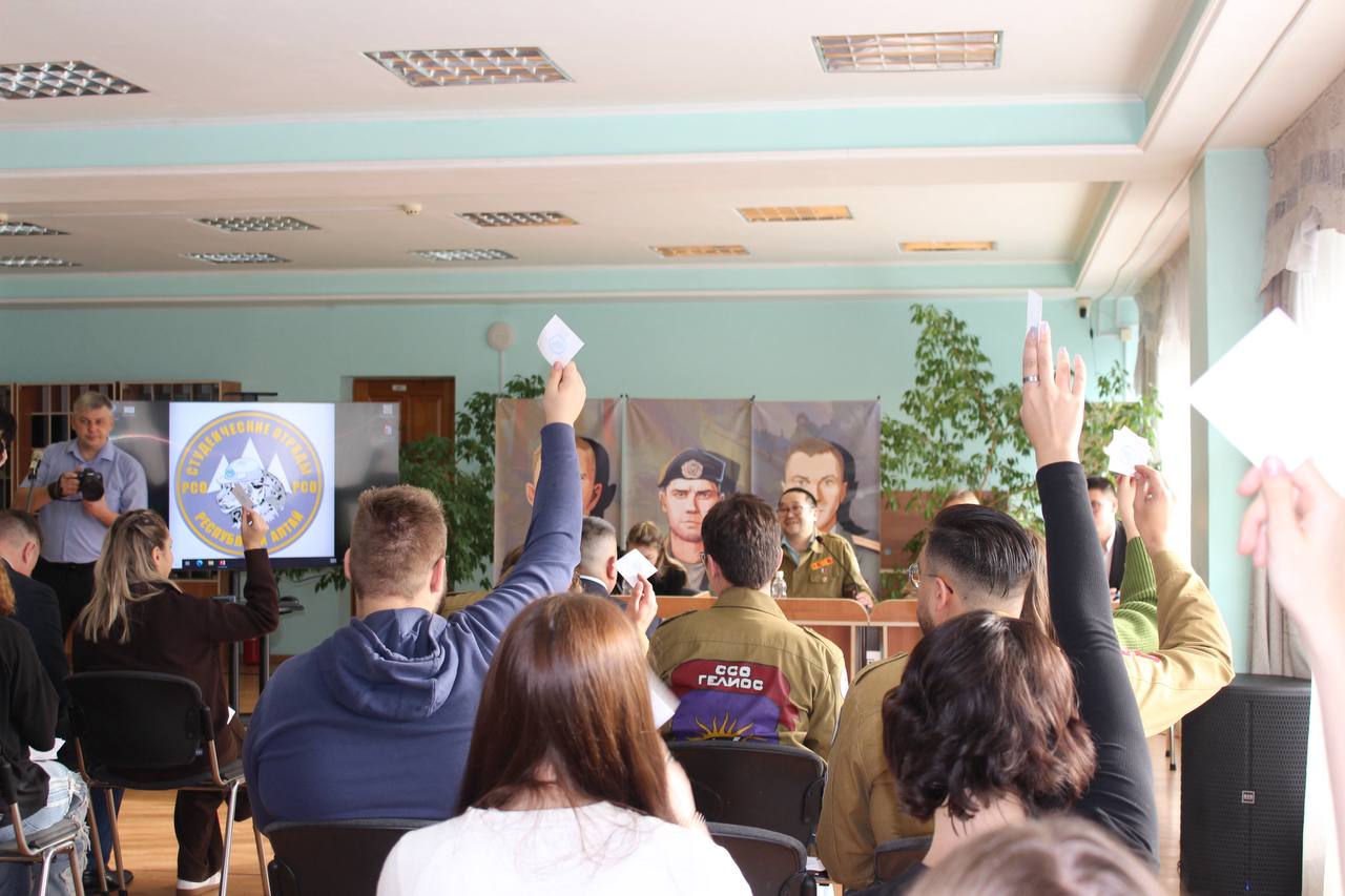 Сегодня в стенах библиотеки Горно-Алтайского университета проходит важное и значимое событие — отчетно-выборная конференция Алтайского Республиканского регионального отделения молодёжной общероссийской общественной... Сегодня в стенах библиотеки Горно-Алтайского университета проходит важное и значимое событие — отчетно-выборная конференция Алтайского Республиканского регионального отделения молодёжной общероссийской общественной...