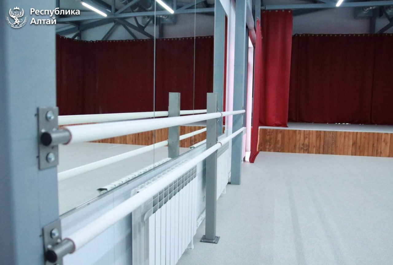 Глава Республики Алтай Андрей Турчак находится с рабочей поездкой в Чемальском районе Глава Республики Алтай Андрей Турчак находится с рабочей поездкой в Чемальском районе