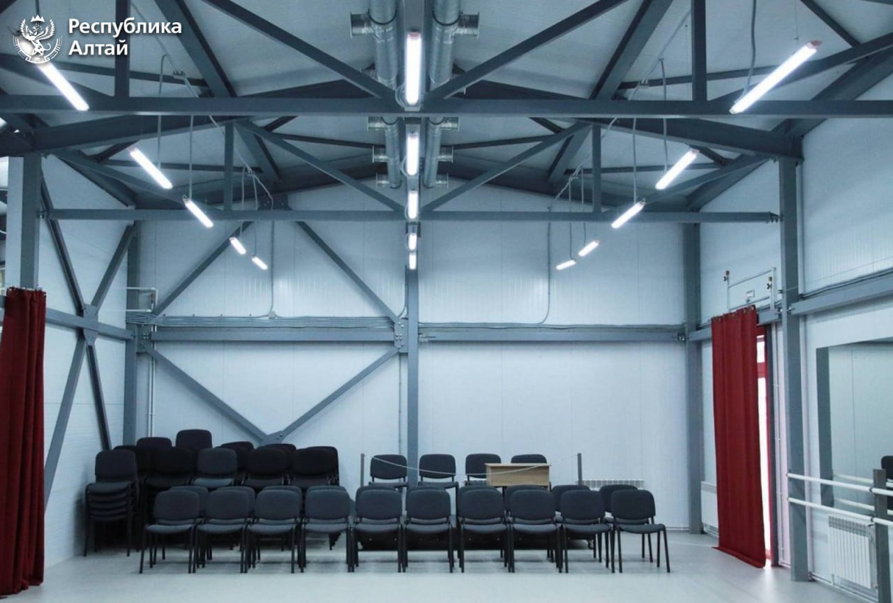 Глава Республики Алтай Андрей Турчак находится с рабочей поездкой в Чемальском районе Глава Республики Алтай Андрей Турчак находится с рабочей поездкой в Чемальском районе