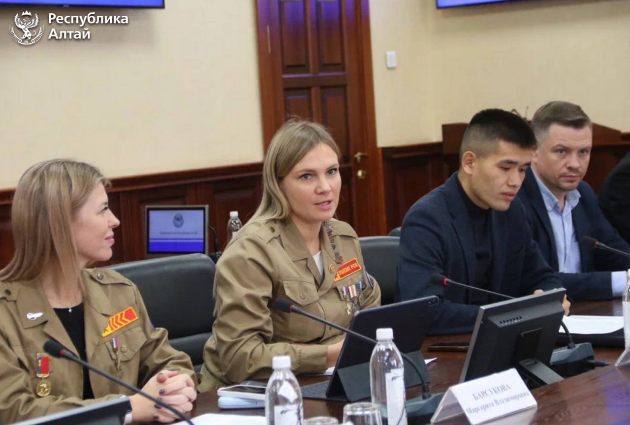 В Горно-Алтайском госуниверситете создадут региональный штаб организации «Российские студенческие отряды» В Горно-Алтайском госуниверситете создадут региональный штаб организации «Российские студенческие отряды»