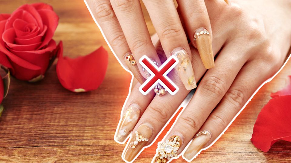 Безвкусицу не скрыть: эти дизайны маникюра моментально выдадут колхозницу