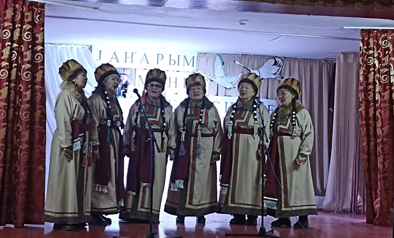 В селе Беш- Озк Шебалинского района проходит вечер памяти "Jаарым мени кксимде!" В селе Беш- Озк Шебалинского района проходит вечер памяти "Jаарым мени кксимде!"