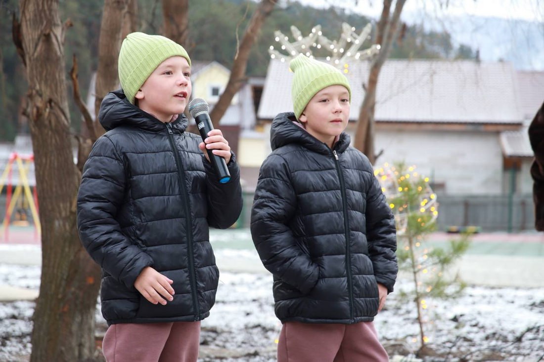 Детский сад «Медвежонок» открыли в Чемале после капремонта, на работы более 45 млн рублей выделили работающие в районе инвесторы Детский сад «Медвежонок» открыли в Чемале после капремонта, на работы более 45 млн рублей выделили работающие в районе инвесторы