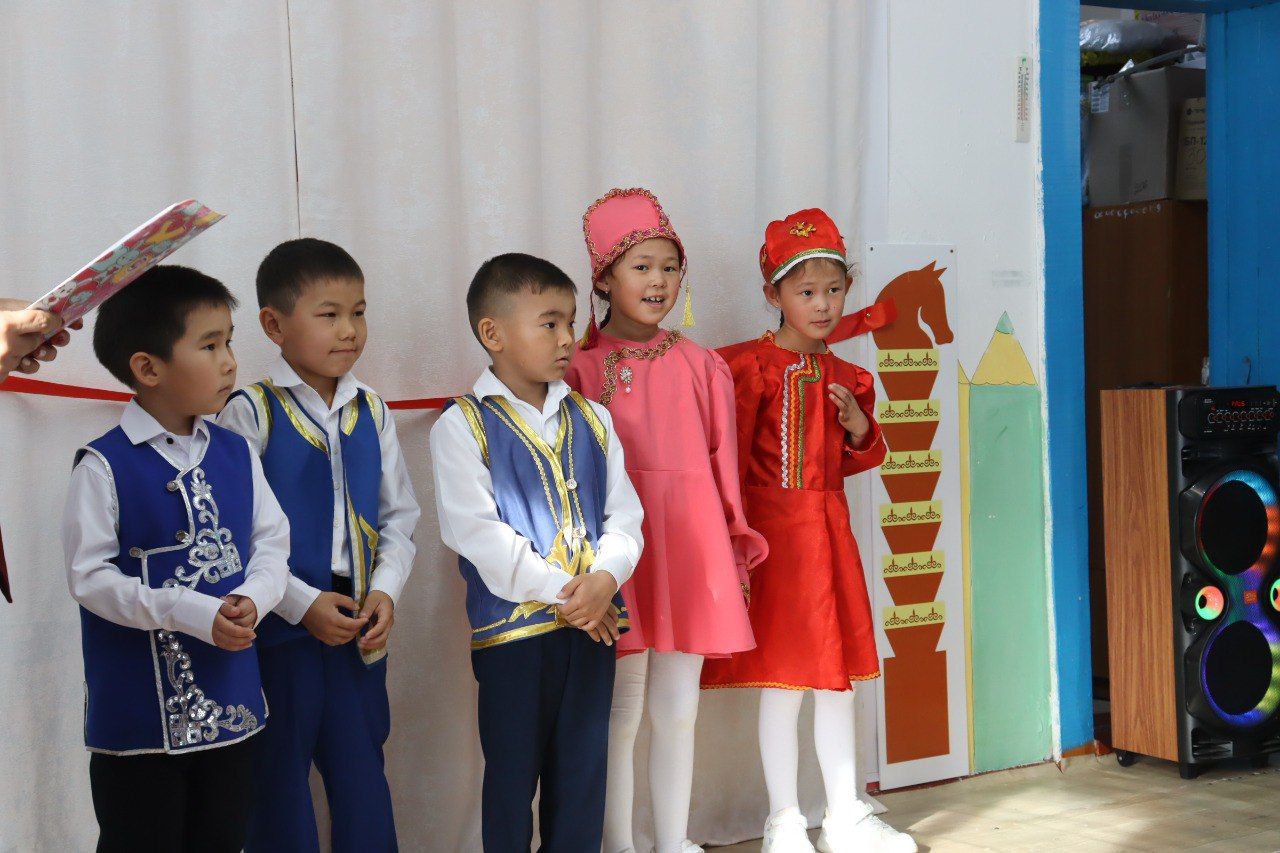 Национальный уголок открыли в детском садике «Айгулек» села Джазатор, в Кош-Агачском районе это уже 10-й по счету национальный уголок в детсадах Национальный уголок открыли в детском садике «Айгулек» села Джазатор, в Кош-Агачском районе это уже 10-й по счету национальный уголок в детсадах