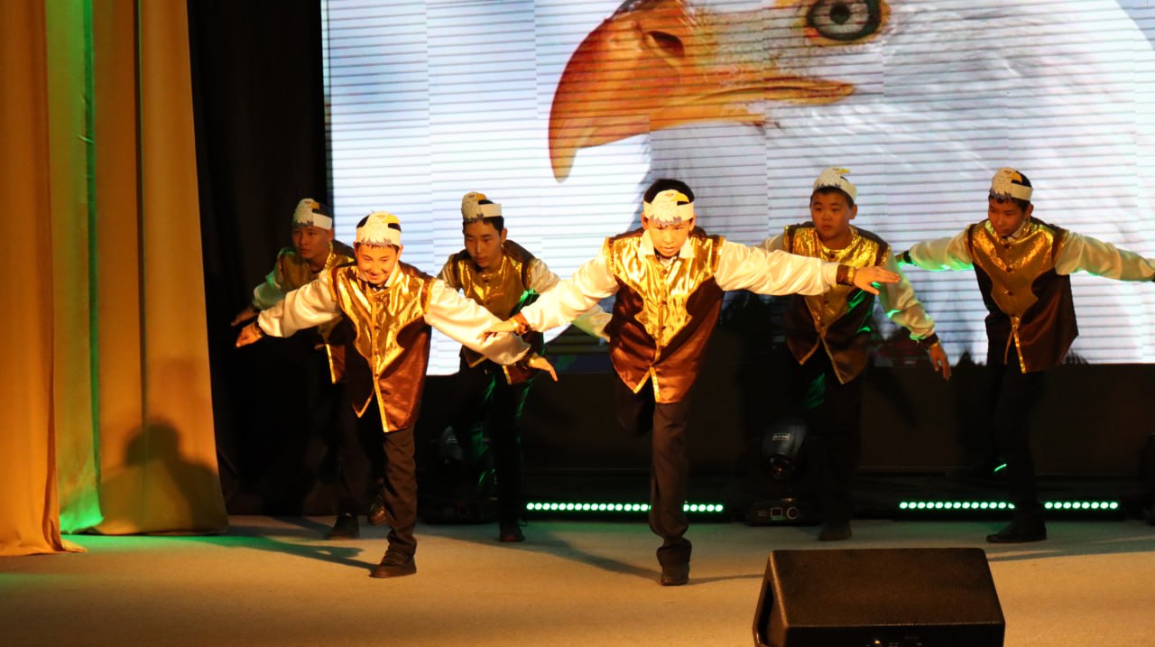 В Республике Алтай успешно прошел второй детский экологический фестиваль «Хранители орлов», объединивший более 150 школьников, педагогов и экспертов в области охраны природы В Республике Алтай успешно прошел второй детский экологический фестиваль «Хранители орлов», объединивший более 150 школьников, педагогов и экспертов в области охраны природы