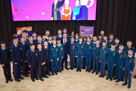 Герой России Амыр Аргамаков встретился с молодежью Горного Алтая