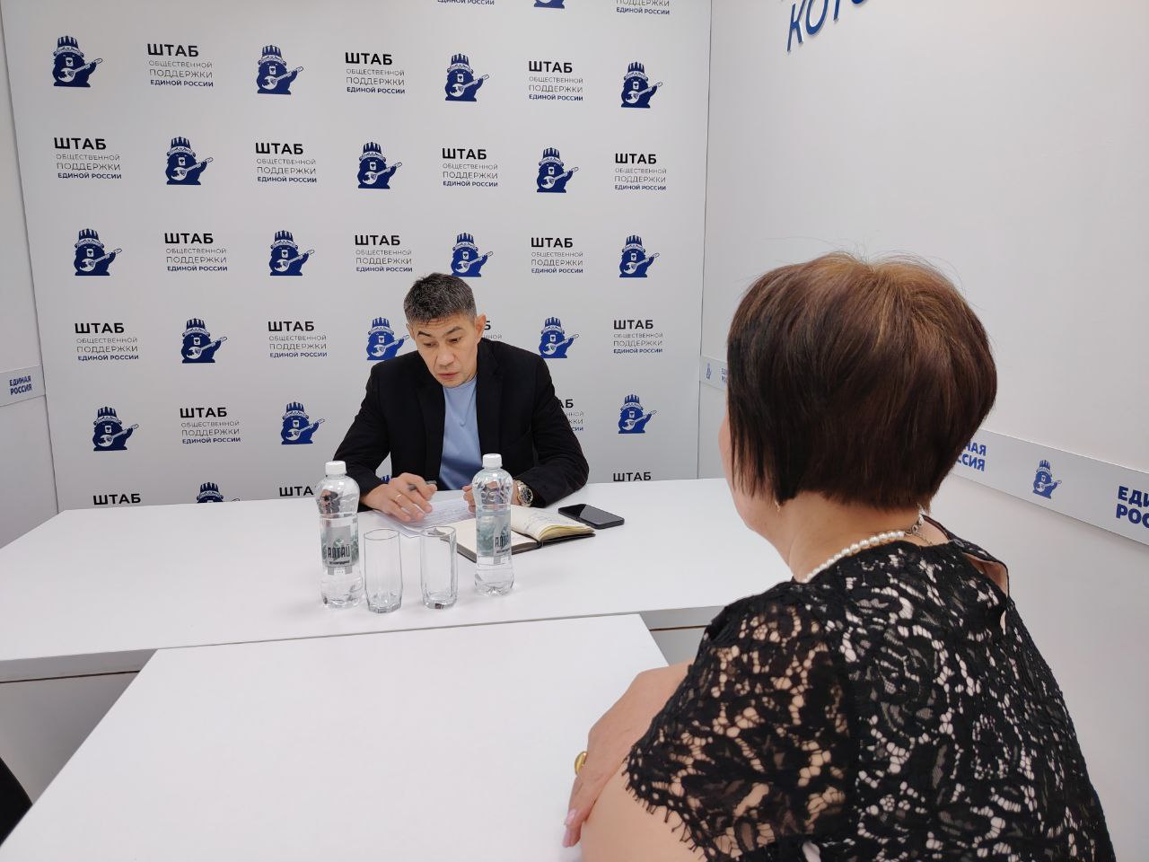 В Региональной общественной приемной Председателя партии «ЕДИНАЯ РОССИЯ» Д.А. Медведева в Республике Алтай состоялся прием граждан по вопросам жилищно-коммунального хозяйства В Региональной общественной приемной Председателя партии «ЕДИНАЯ РОССИЯ» Д.А. Медведева в Республике Алтай состоялся прием граждан по вопросам жилищно-коммунального хозяйства